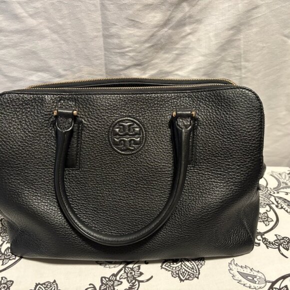 Tory Burch Marion Triple - Zip Satchel - Picture 2 of 7